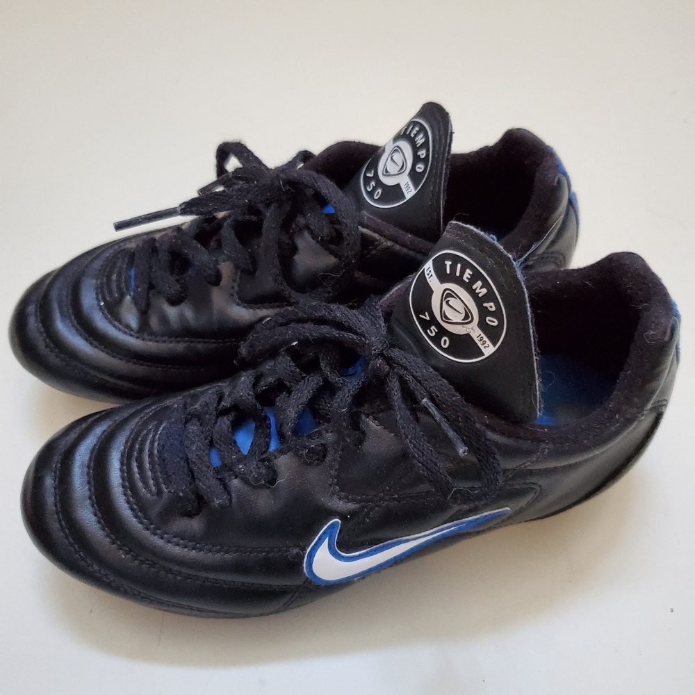 Nike Youth Soccer Cleats